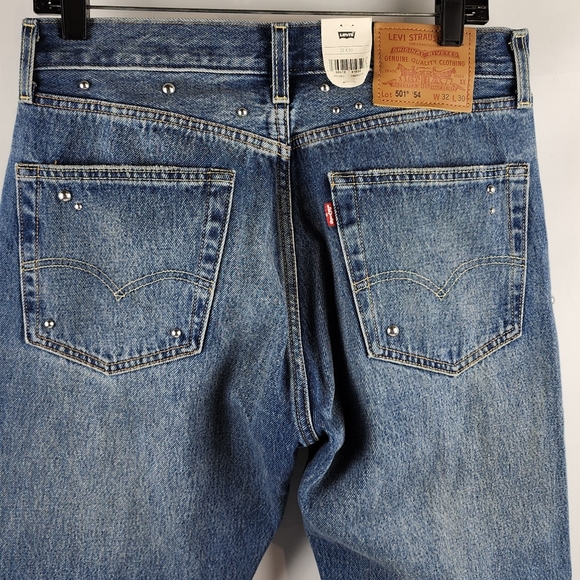 Levis 501 Womens Distressed Button Fly Slim Leg High Rise Stud Accents 32x30 NWT - Picture 13 of 16